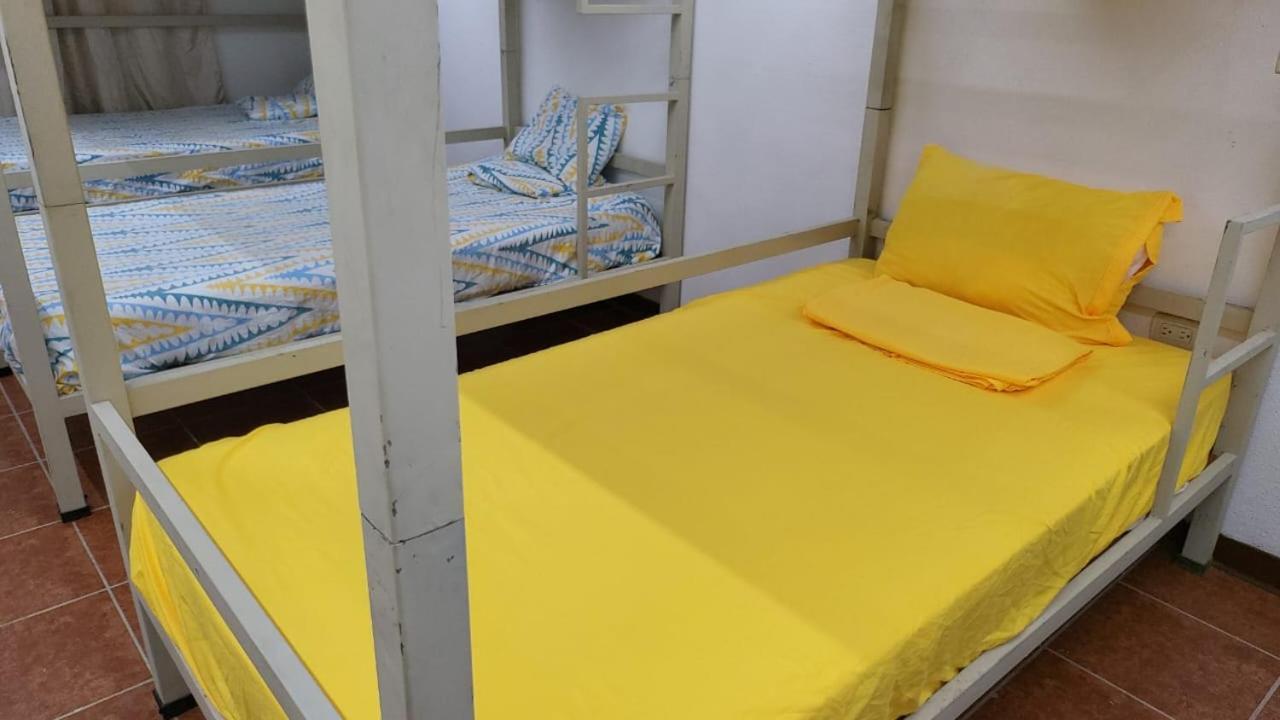 Hostel Manuel Antonio Park Jungle ภายนอก รูปภาพ